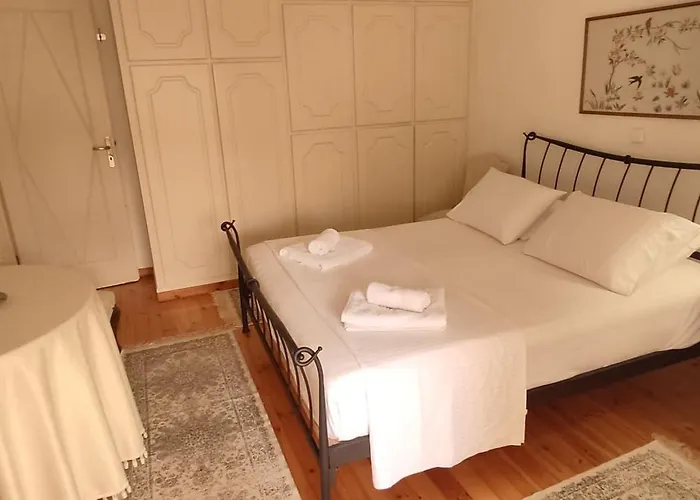 Jasmine Near The * Retimno