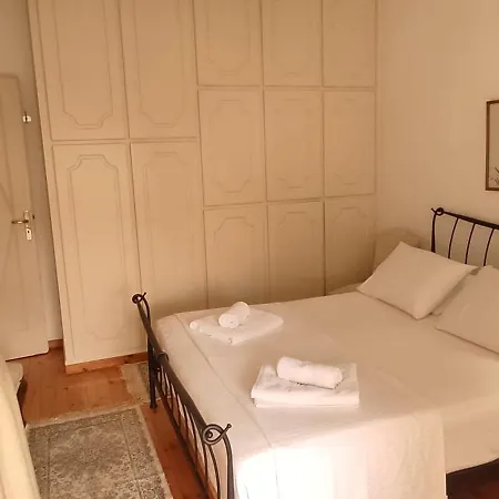 דירה Jasmine Near The העיירה רתימנו