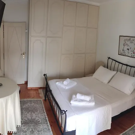 דירה Jasmine Near The העיירה רתימנו