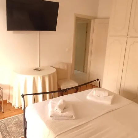 Jasmine Near The העיירה רתימנו